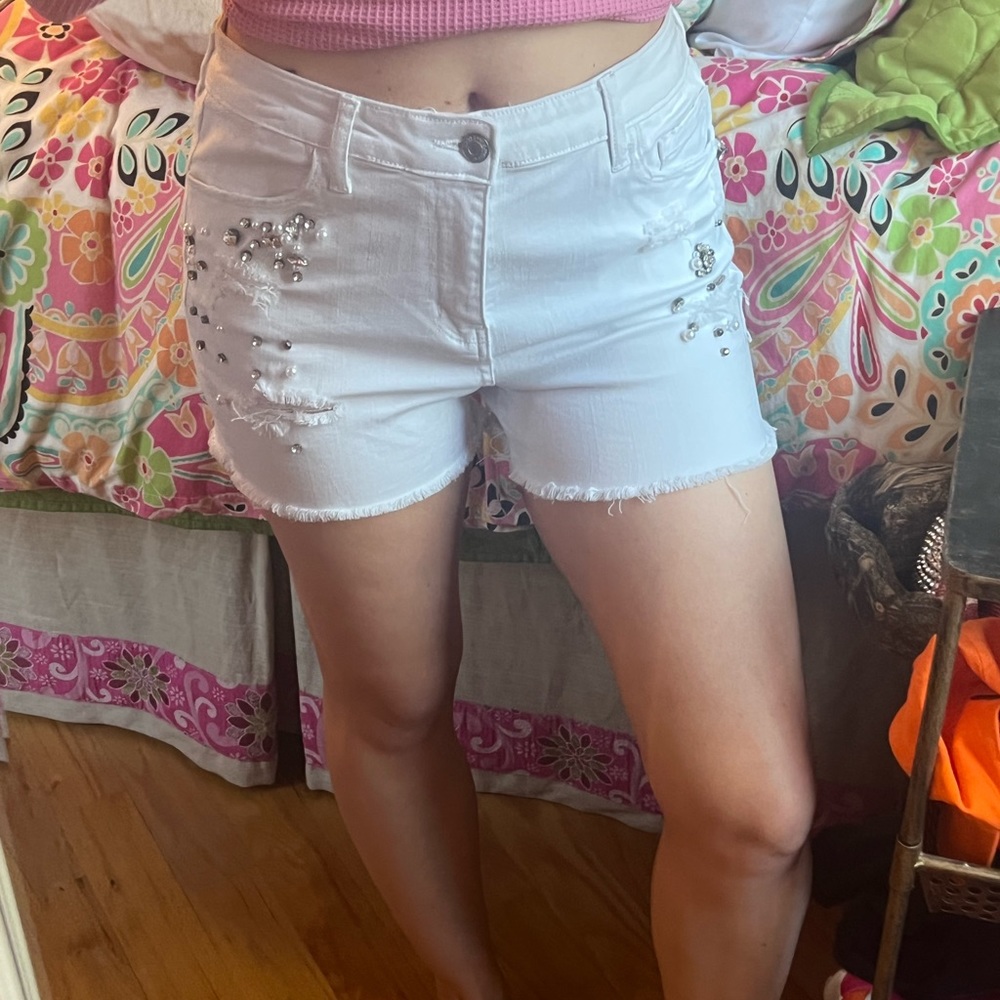 White Studded Denim Shorts - Picture 1 of 9